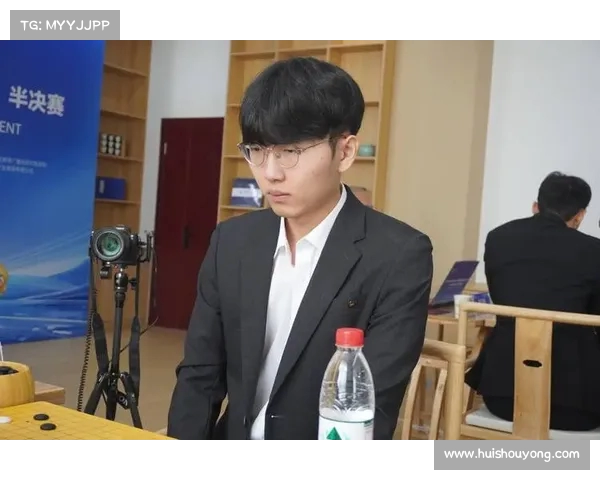 中国棋手表现抢眼,三人晋级衢州烂柯杯八强,杨鼎新对决申真谞 中国棋手表现抢眼,三人晋级衢州烂柯杯八强,杨鼎新对决申真谞
